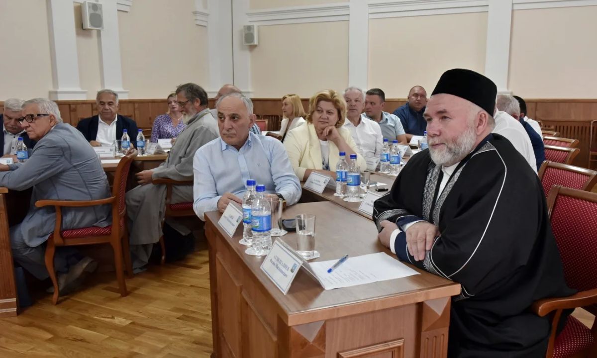 В Барнауле сформировали состав Общественной палаты города нового созыва В Барнауле сформировали состав Общественной палаты города нового созыва
