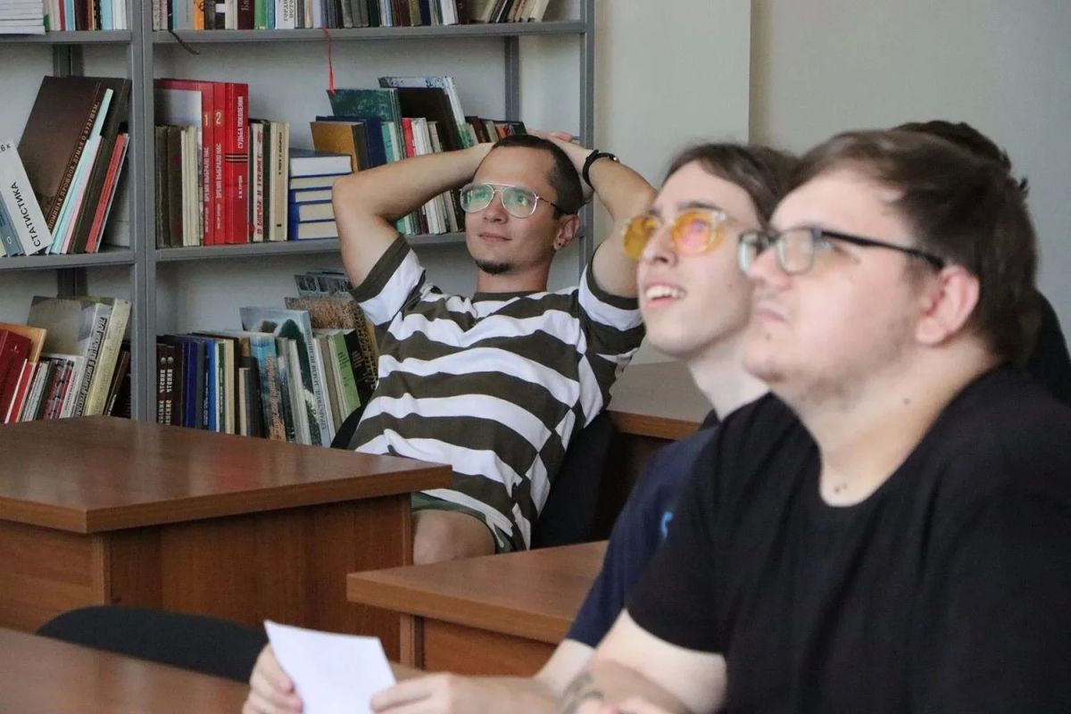 Биография Шукшина в формате интеллектуального состязания Биография Шукшина в формате интеллектуального состязания