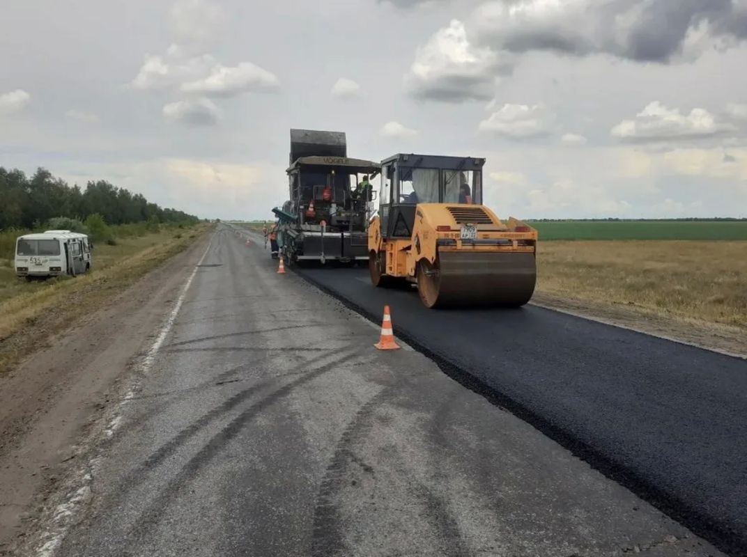 В Алтайском крае на одной из дорог опорной сети обновляют более 40 км