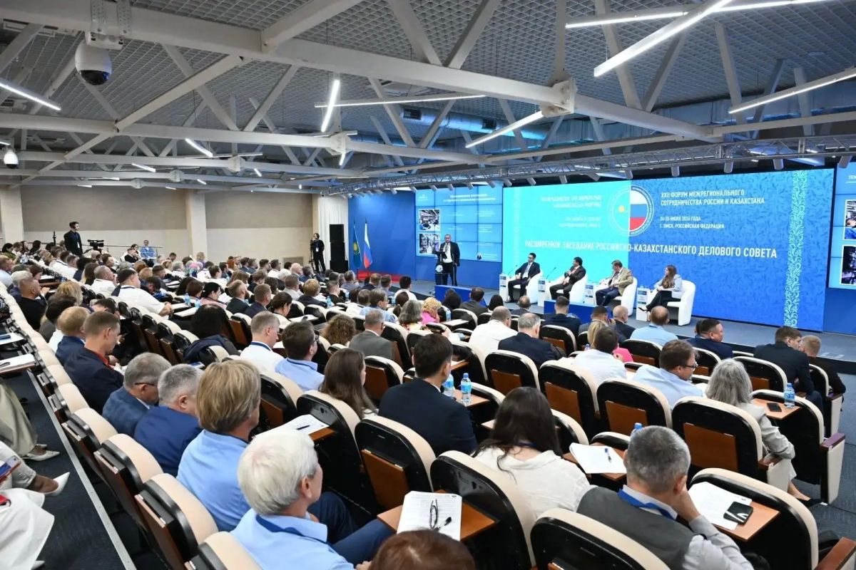 Предприятия Алтайского края развивают промышленную кооперацию с казахстанскими партнерами Предприятия Алтайского края развивают промышленную кооперацию с казахстанскими партнерами