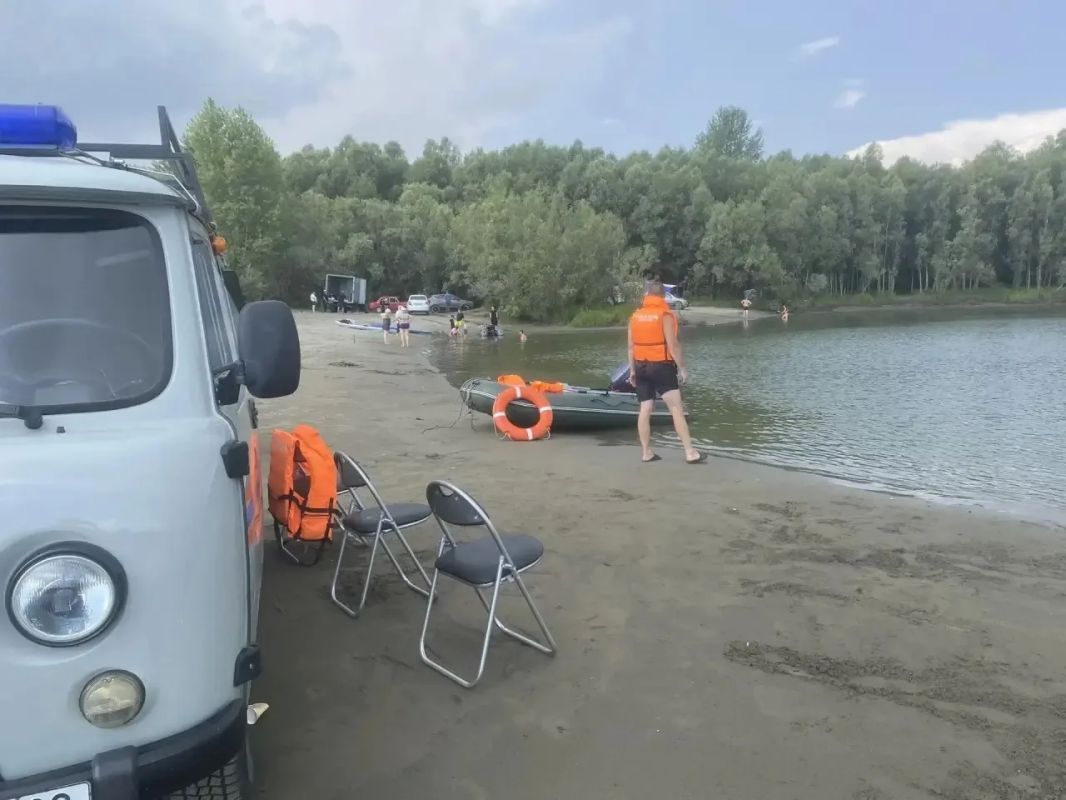 В Барнауле проведены профилактические рейды в рамках 3-го этапа акции «Вода — безопасная территория» В Барнауле проведены профилактические рейды в рамках 3-го этапа акции «Вода — безопасная территория»