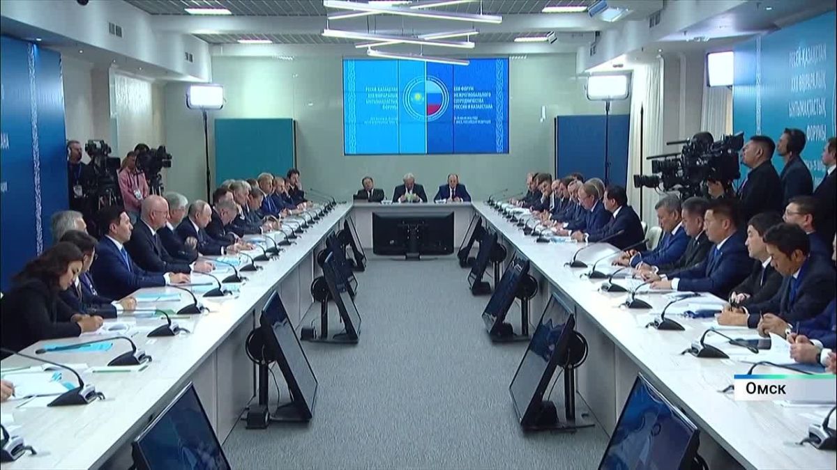 Губернатор Виктор Томенко доложил президенту о рекордном росте товарооборота