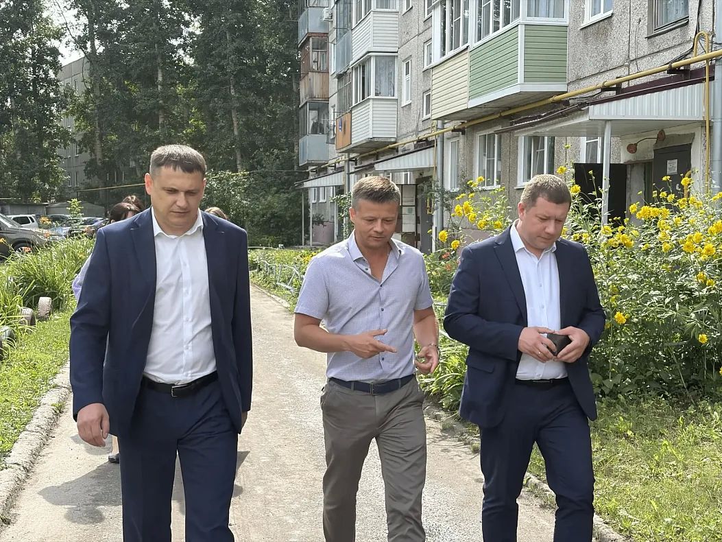 В Ленинском районе Барнаула обсудили реализацию проекта инициативного бюджетирования: благоустройство зелёной зоны у АГИК В Ленинском районе Барнаула обсудили реализацию проекта инициативного бюджетирования: благоустройство зелёной зоны у АГИК