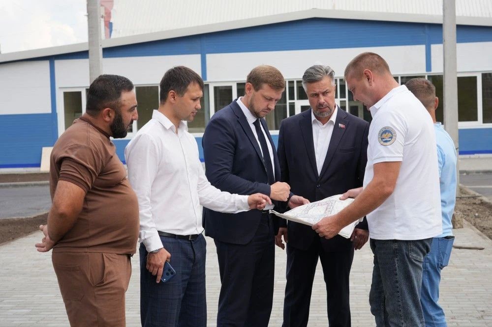В Бийске завершается строительство модульного бассейна «Лазурный» В Бийске завершается строительство модульного бассейна «Лазурный»