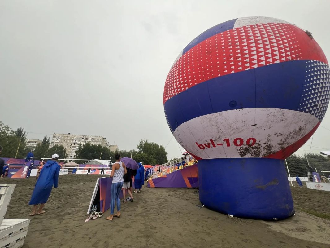 Этап чемпионата России по пляжному волейболу проходит в Барнауле Этап чемпионата России по пляжному волейболу проходит в Барнауле