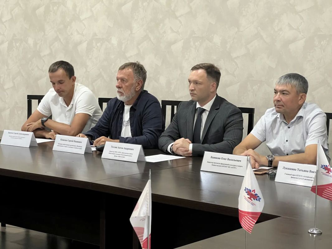 Спорт в диалоге: общественный совет при Минспорта Алтайского края обсудил ключевые задачи отрасли Спорт в диалоге: общественный совет при Минспорта Алтайского края обсудил ключевые задачи отрасли