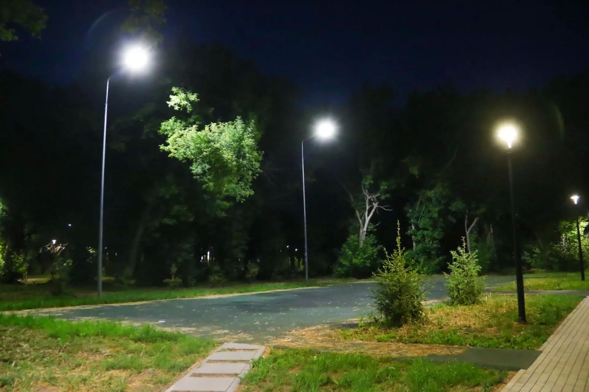 Барнаульский парк, ранее носивший имя Ленина, продолжает преображаться Барнаульский парк, ранее носивший имя Ленина, продолжает преображаться
