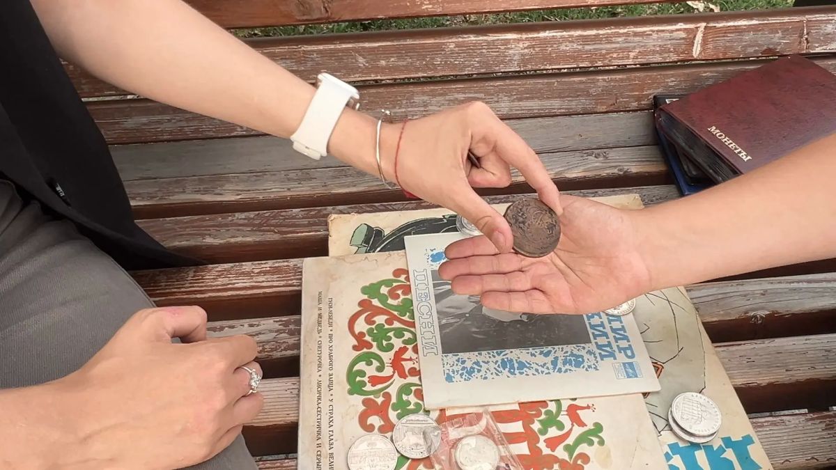 13-летний нумизмат из Барнаула: как случайная находка во дворе превратилась в серьёзное увлечение историей 13-летний нумизмат из Барнаула: как случайная находка во дворе превратилась в серьёзное увлечение историей