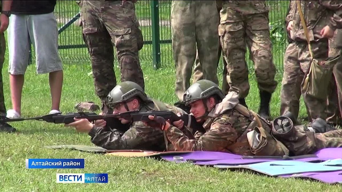 На Алтае прошли соревнования, главный приз в которых – право на ношение оливкового берета