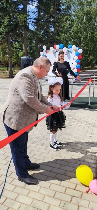В Романовском районе после капитального ремонта открылась Закладинская средняя школа В Романовском районе после капитального ремонта открылась Закладинская средняя школа