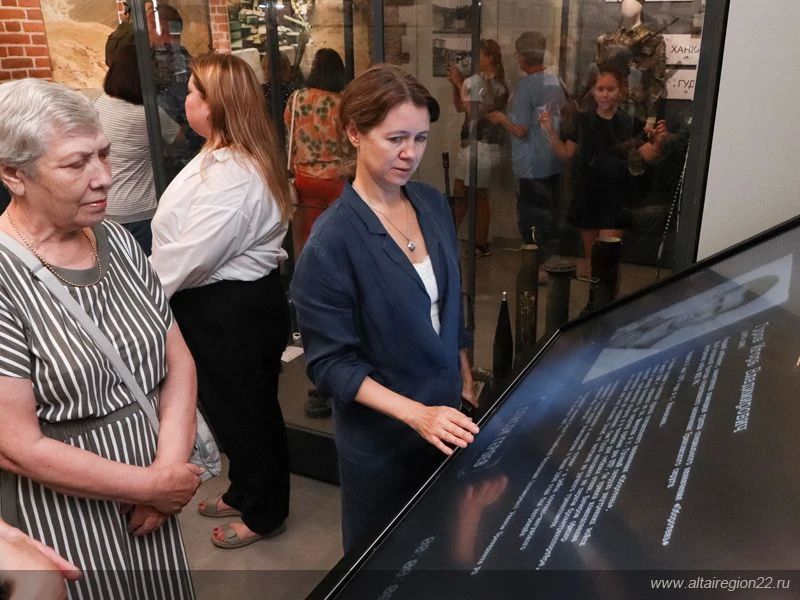 В Музее военной истории в столице Алтайского края открыли новый зал, посвященный чеченскому конфликту В Музее военной истории в столице Алтайского края открыли новый зал, посвященный чеченскому конфликту