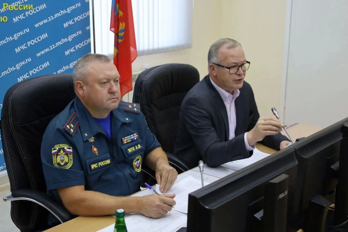 В Алтайском крае обсудили вопрос безопасности жителей региона на водных объектах В Алтайском крае обсудили вопрос безопасности жителей региона на водных объектах