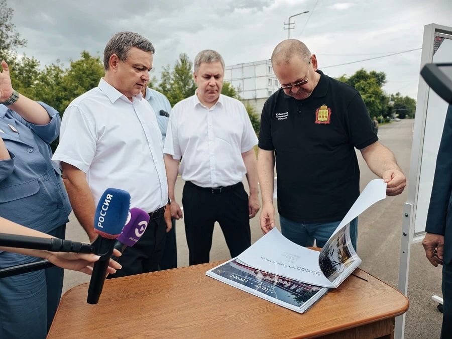 После Колышлейского района губернатор Пензенской области Олег Мельниченко продолжил работу в Сердобском После Колышлейского района губернатор Пензенской области Олег Мельниченко продолжил работу в Сердобском