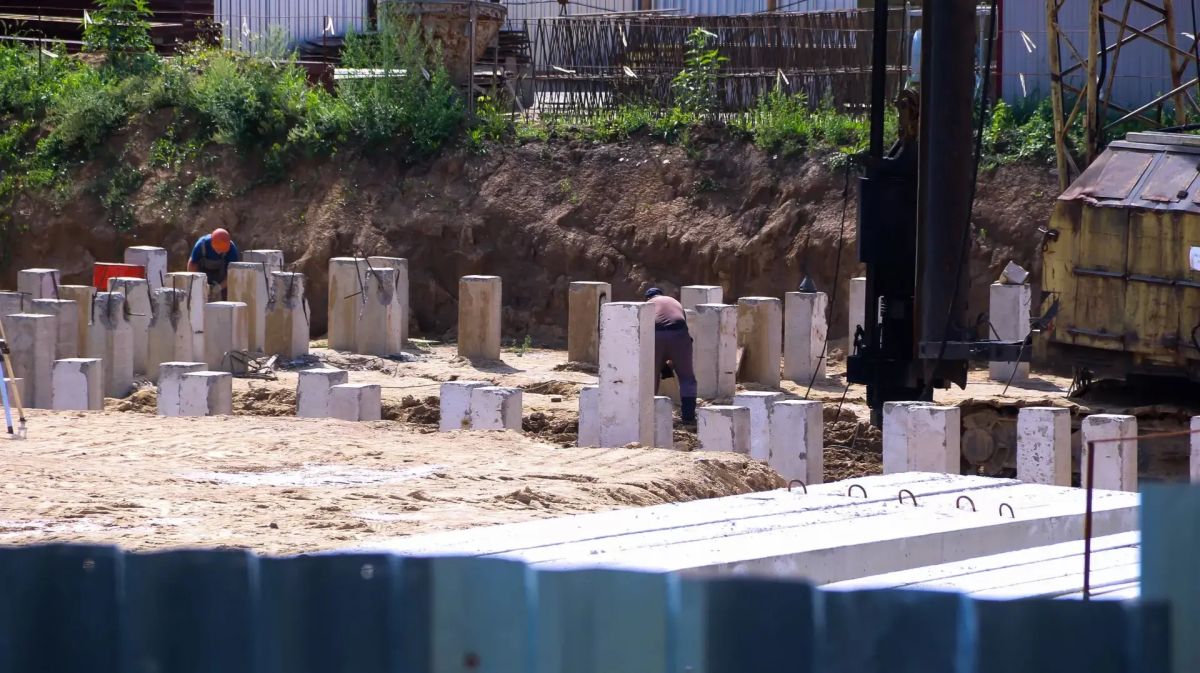 В Индустриальном районе Барнаула началось строительство новой музыкальной школы, которая станет крупнейшим культурным объектом за последние пять лет В Индустриальном районе Барнаула началось строительство новой музыкальной школы, которая станет крупнейшим культурным объектом за последние пять лет