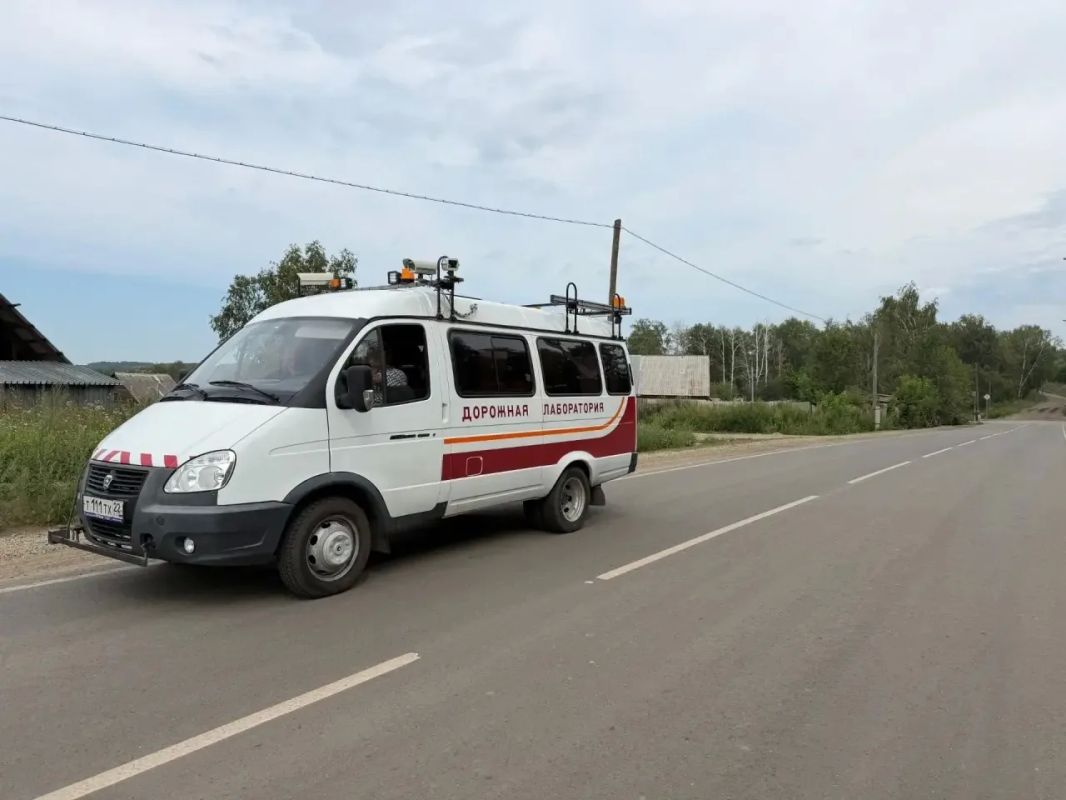 Асфальт и свет: три улицы села Малахово получили современную дорогу Асфальт и свет: три улицы села Малахово получили современную дорогу