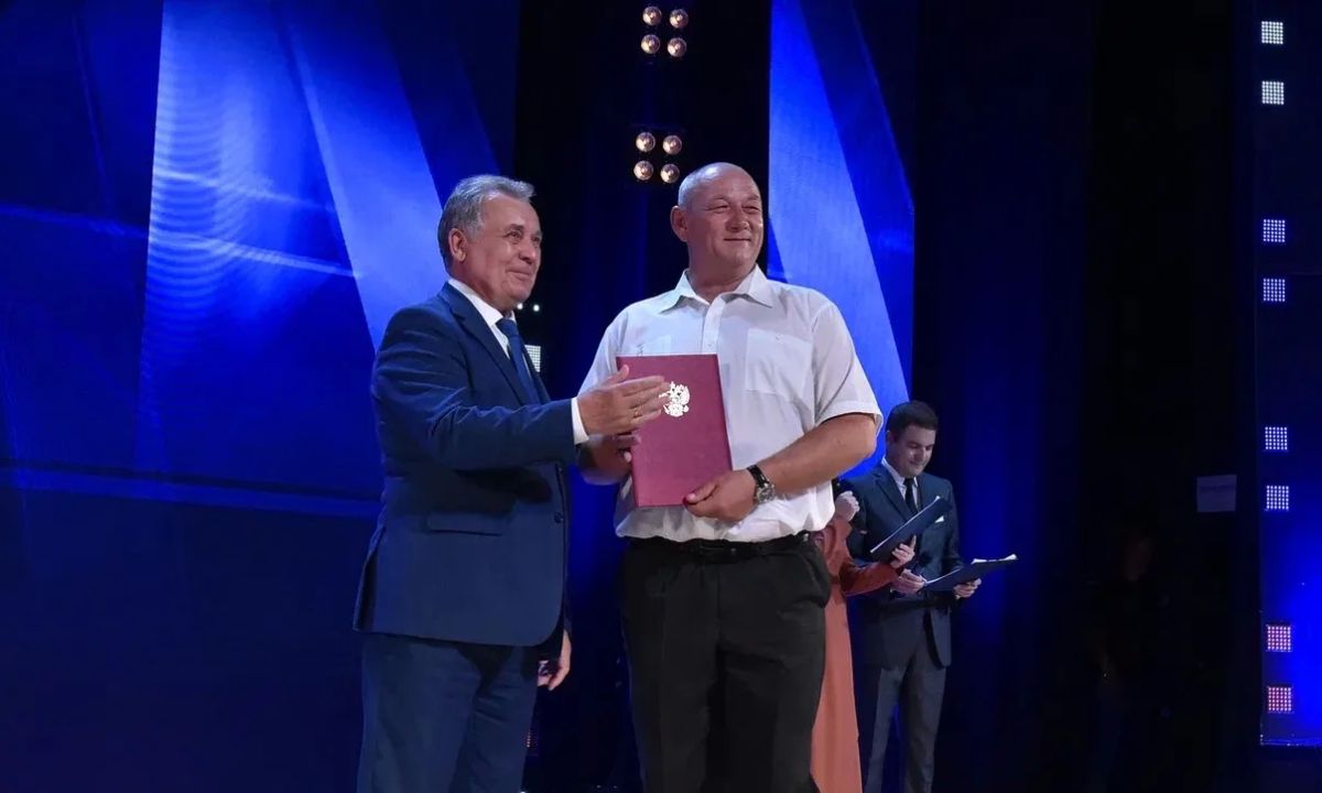 70 лет Дню строителя: в Барнауле чествовали работников отрасли 70 лет Дню строителя: в Барнауле чествовали работников отрасли