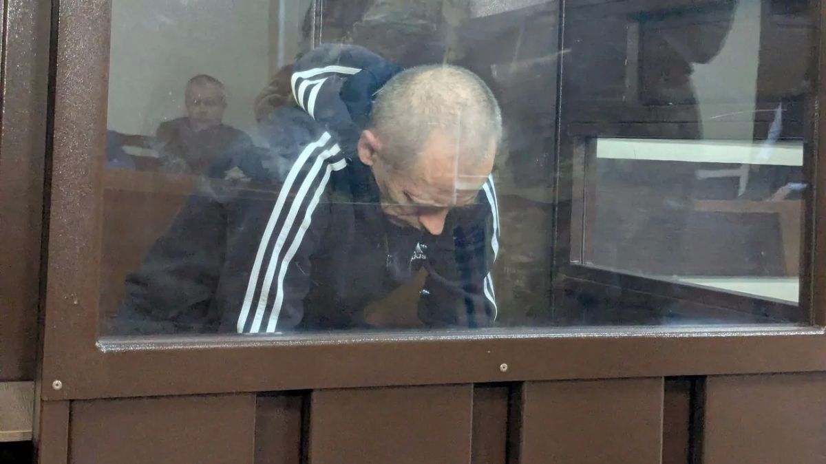 Родные жертв барнаульского маньяка узнали о его желании пойти на СВО