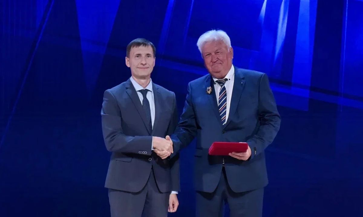 70 лет Дню строителя: в Барнауле чествовали работников отрасли 70 лет Дню строителя: в Барнауле чествовали работников отрасли
