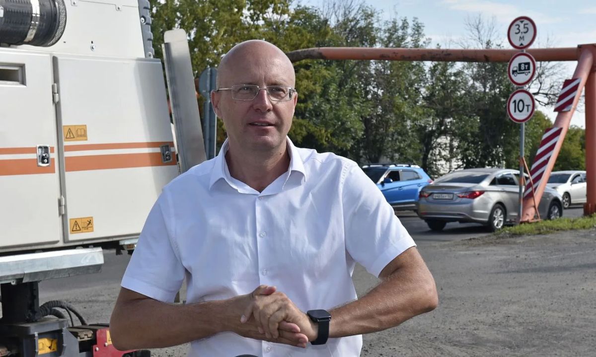 В Барнауле начался ремонт дороги по улице Парфенова В Барнауле начался ремонт дороги по улице Парфенова