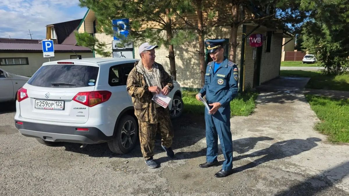 В Барнауле провели рейды по пожарной безопасности и безопасности людей на водных объектах В Барнауле провели рейды по пожарной безопасности и безопасности людей на водных объектах