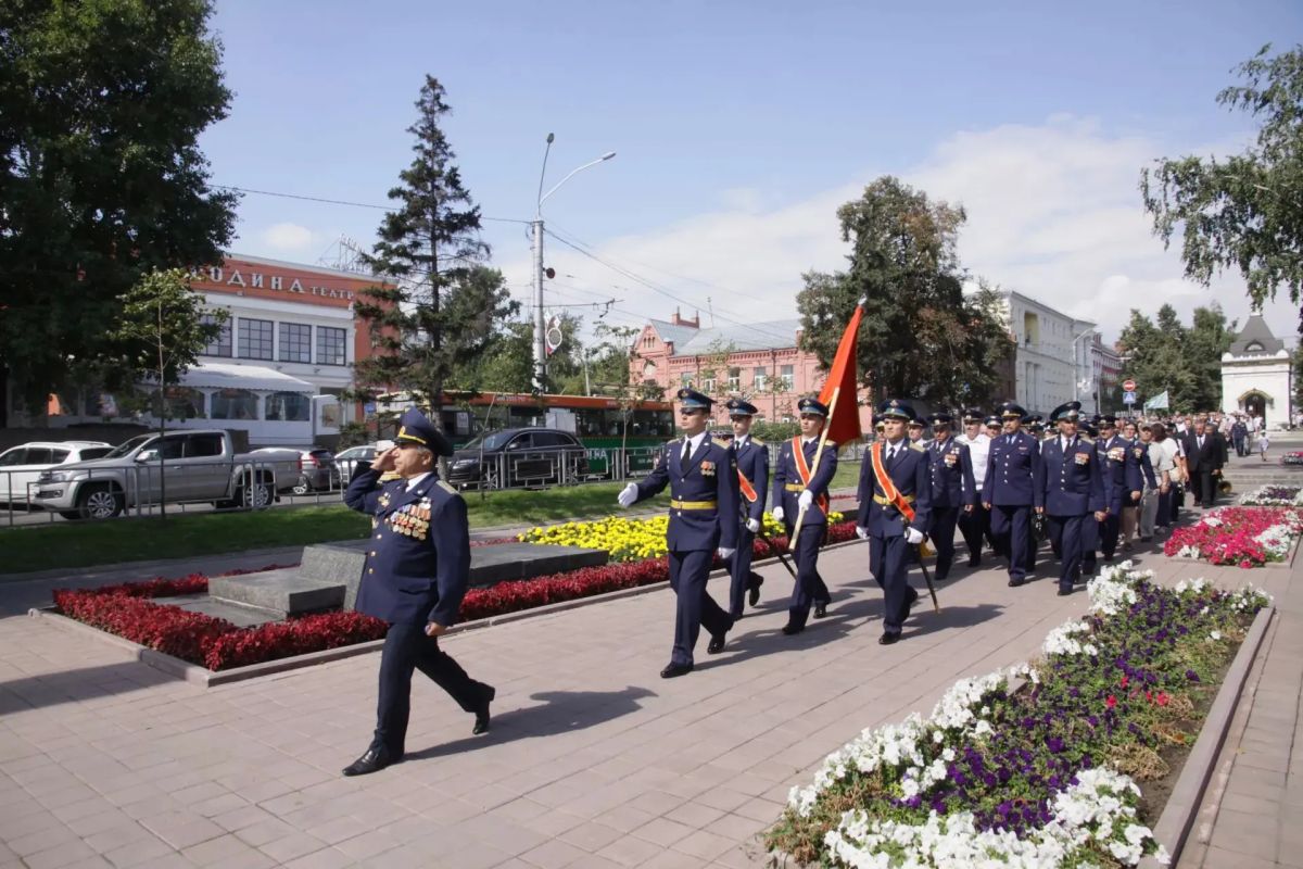 Почти 60 лет назад в Барнауле создали военное авиаучилище Почти 60 лет назад в Барнауле создали военное авиаучилище