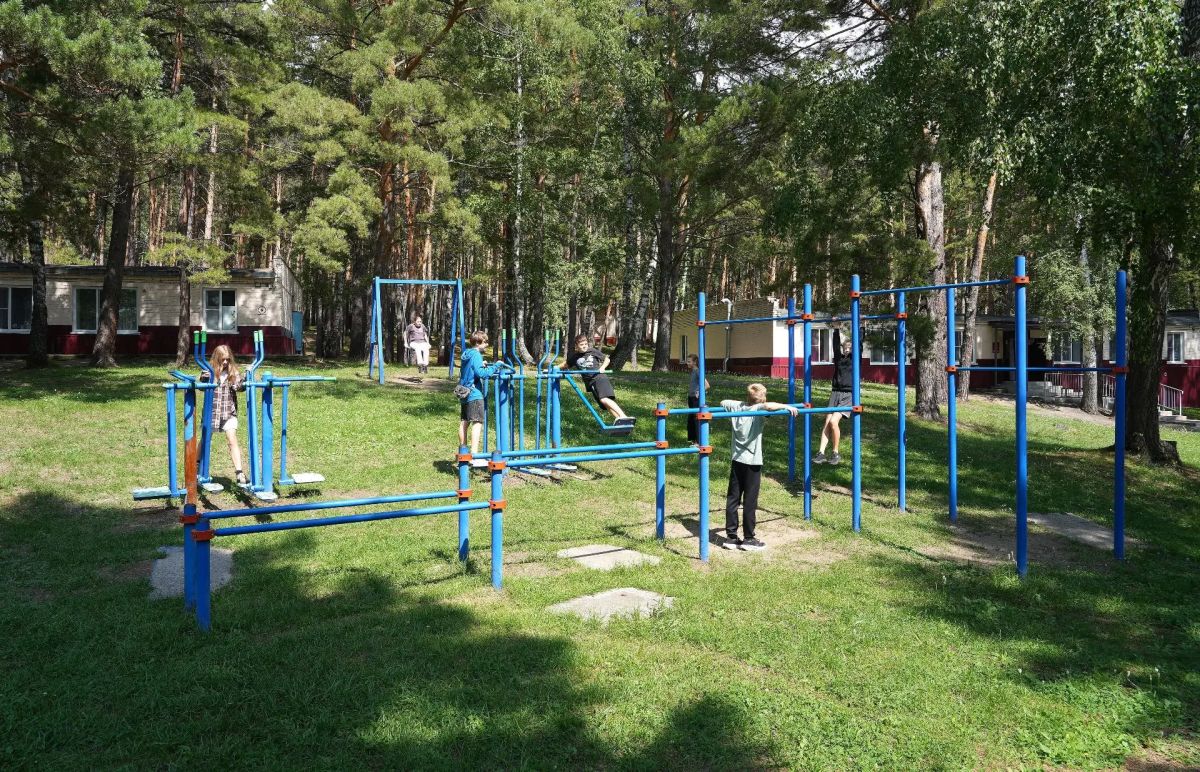 Спорт, творчество и драйв: как проходит четвёртая смена в лагере «Факел» Спорт, творчество и драйв: как проходит четвёртая смена в лагере «Факел»