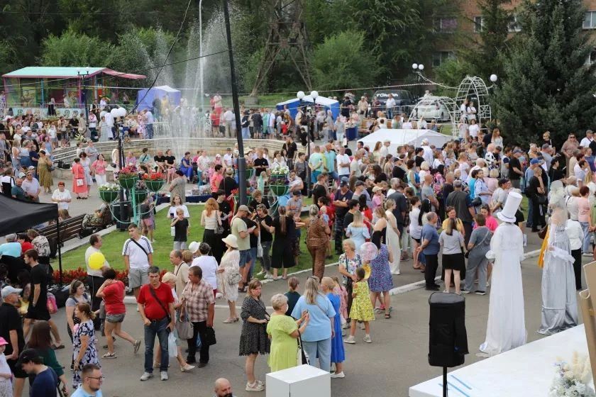 БОЗ отметил 60-летие вместе с городом БОЗ отметил 60-летие вместе с городом