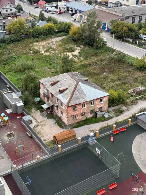 В центре Барнаула хотят снести дореволюционную двухэтажку В центре Барнаула хотят снести дореволюционную двухэтажку