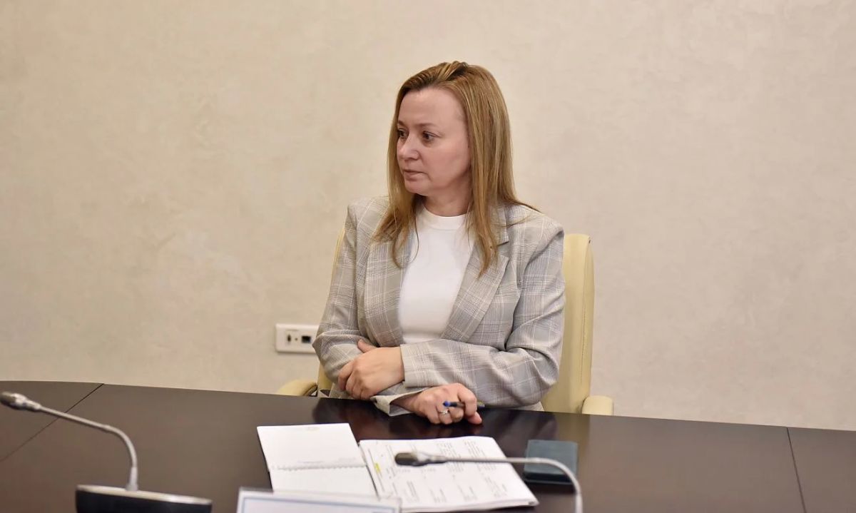 Вячеслав Франк провёл оперативное аппаратное совещание Вячеслав Франк провёл оперативное аппаратное совещание