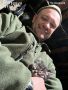 Выкармливал через шприц и назвал Мусей: боец из Алтайского края спас котёнка в зоне СВО