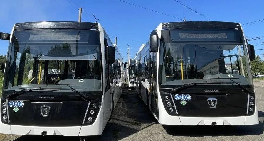 Вторая партия новых автобусов НефАЗ прибыла в Барнаул Вторая партия новых автобусов НефАЗ прибыла в Барнаул