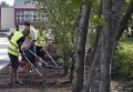 В поселке Южном продолжается комплексное благоустройство территории в границах улиц Чайковского и Куйбышева