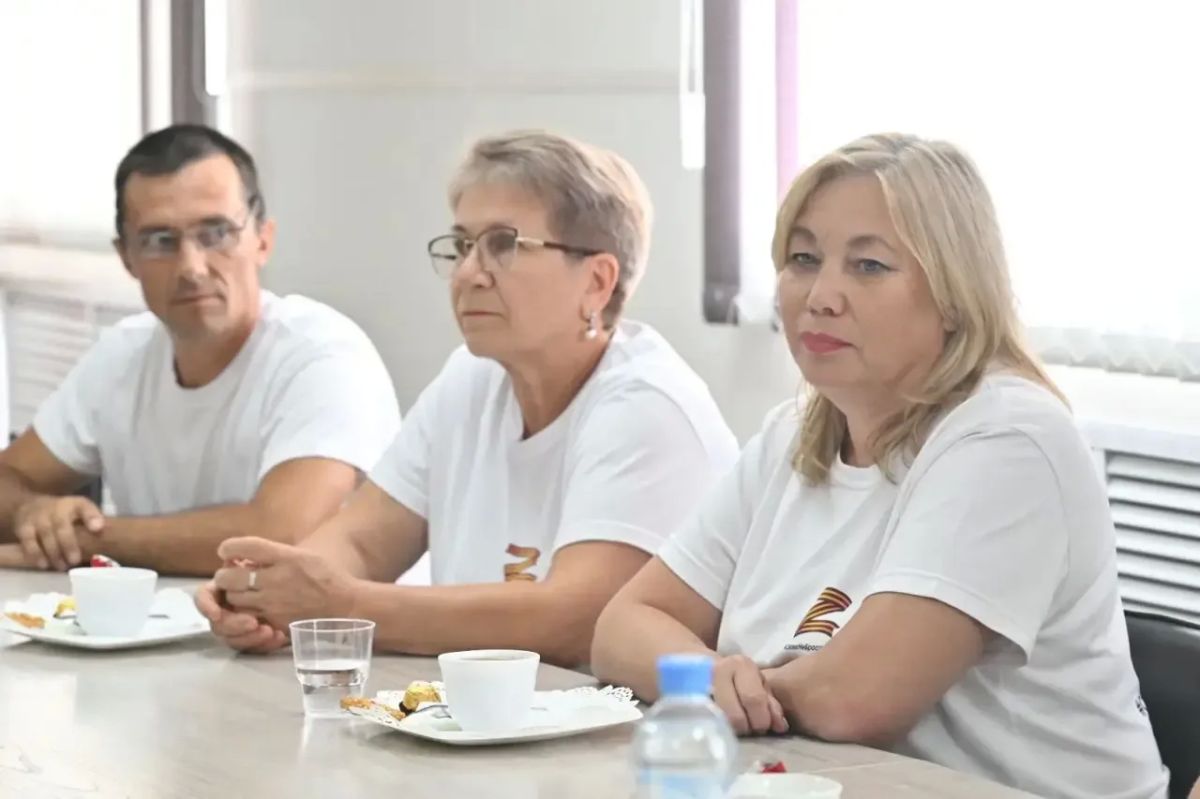 Виктор Томенко: В Калманском районе встретился с жителями, которые активно участвуют в добровольческих проектах Виктор Томенко: В Калманском районе встретился с жителями, которые активно участвуют в добровольческих проектах