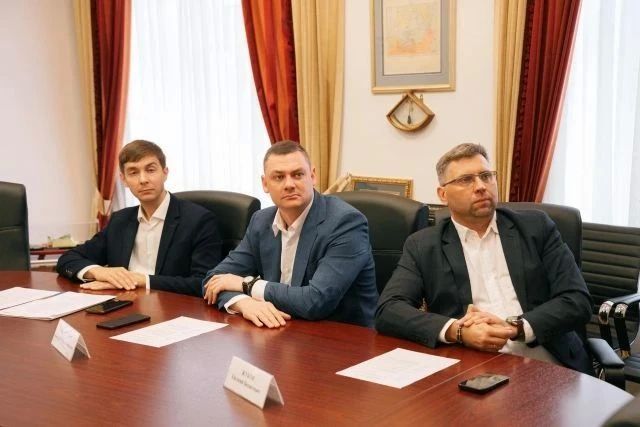 Алтайский край и Архангельская область наметили новые векторы сотрудничества в науке, промышленности и образовании Алтайский край и Архангельская область наметили новые векторы сотрудничества в науке, промышленности и образовании
