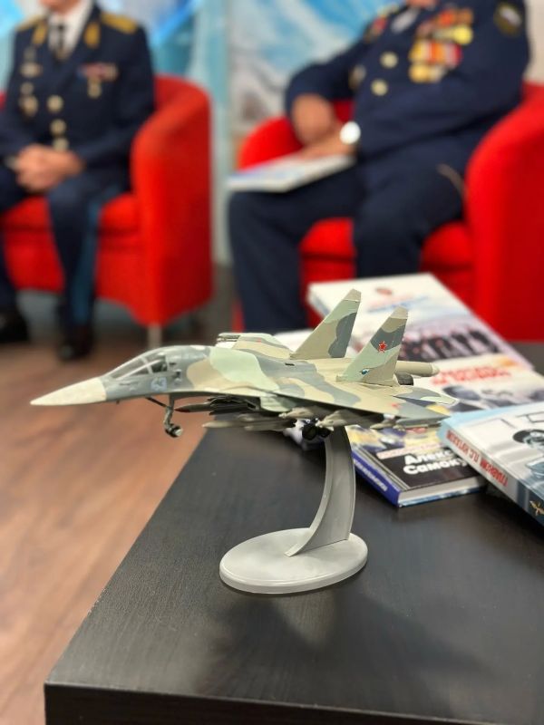 Говорим о юбилее Барнаульского высшего военно-авиационного училища лётчиков в прямом эфире «Катунь Говорим о юбилее Барнаульского высшего военно-авиационного училища лётчиков в прямом эфире «Катунь