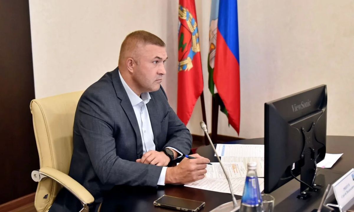 В Барнауле продолжают мониторинг ситуации с топливом на АЗС В Барнауле продолжают мониторинг ситуации с топливом на АЗС