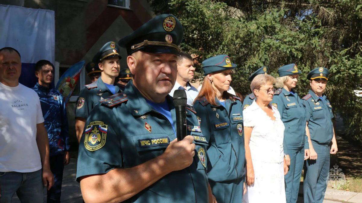 Огонь в сердце, победа в руках: в Алтайском крае завершилась 42-я профильная смена юных пожарных! Огонь в сердце, победа в руках: в Алтайском крае завершилась 42-я профильная смена юных пожарных!