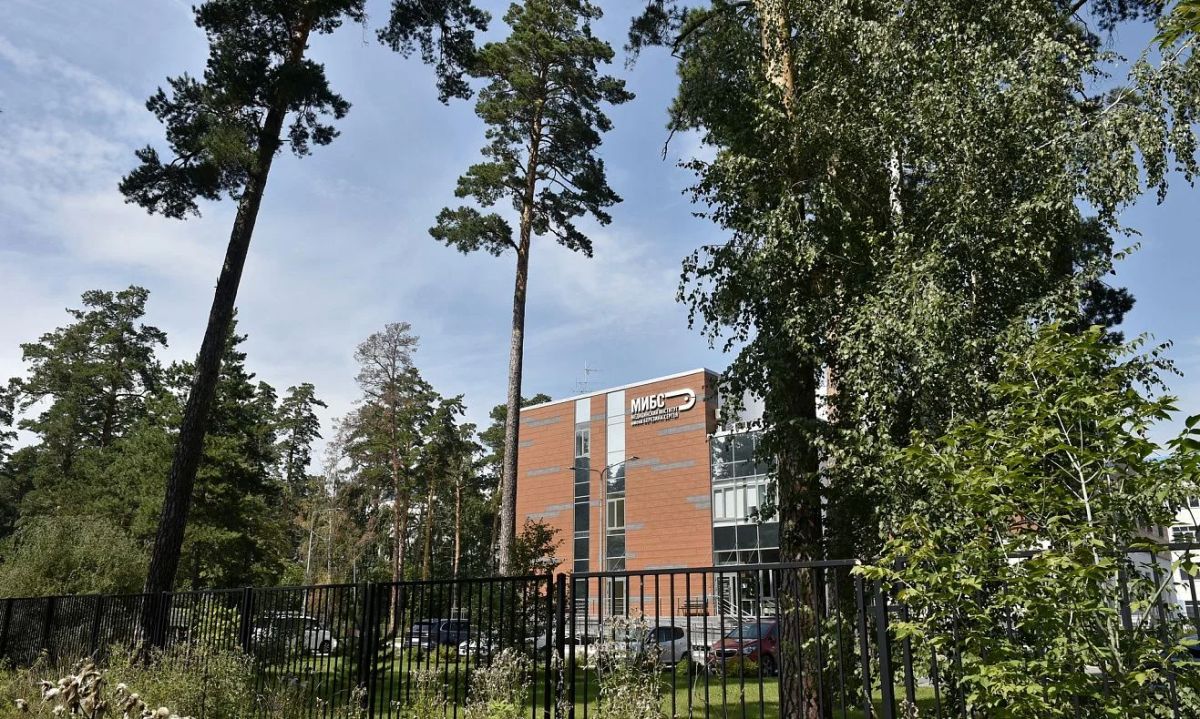 В Барнауле расширят парковку у онкологического диспансера «Надежда» В Барнауле расширят парковку у онкологического диспансера «Надежда»