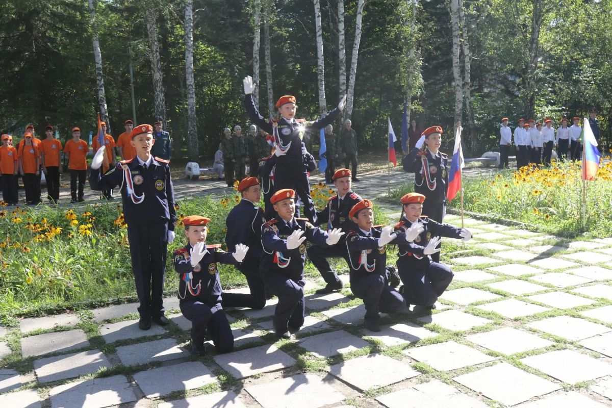 Огонь в сердце, победа в руках: в Алтайском крае завершилась 42-я профильная смена юных пожарных! Огонь в сердце, победа в руках: в Алтайском крае завершилась 42-я профильная смена юных пожарных!