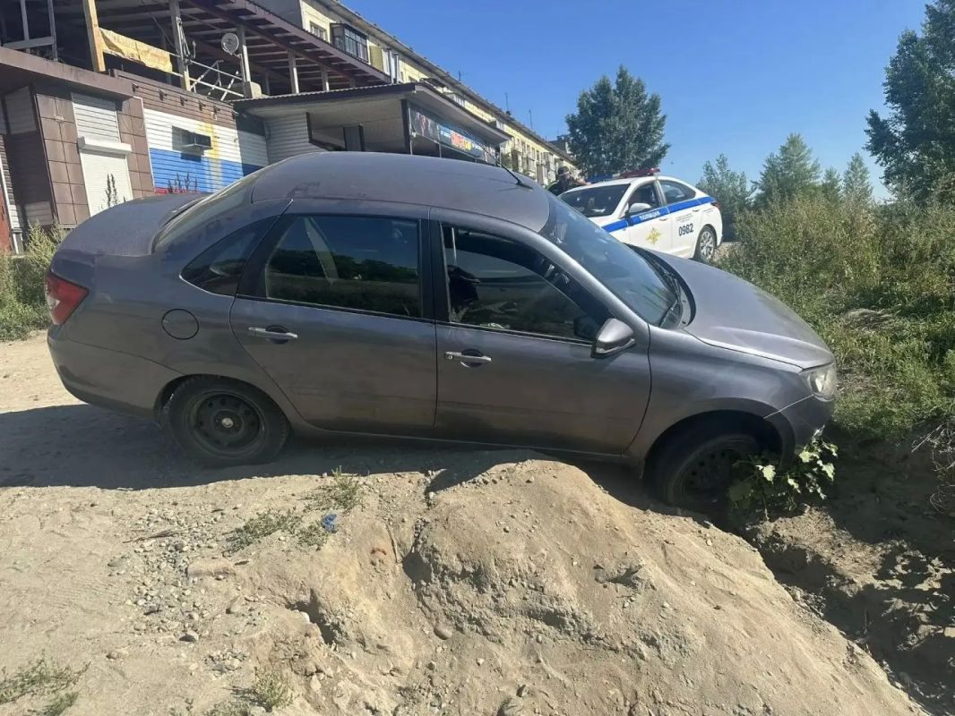 Пьяный водитель устроил ДТП в Бийске и попытался скрыться Пьяный водитель устроил ДТП в Бийске и попытался скрыться