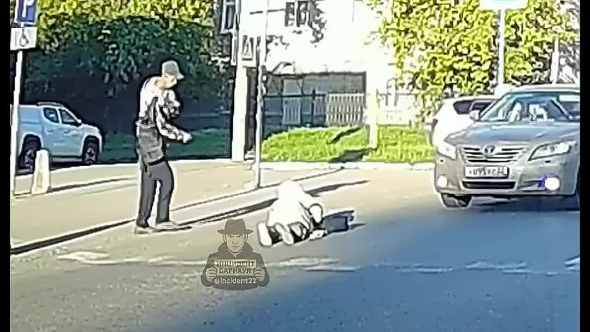 Женщину сбили на улице Петра Сухова в Барнауле