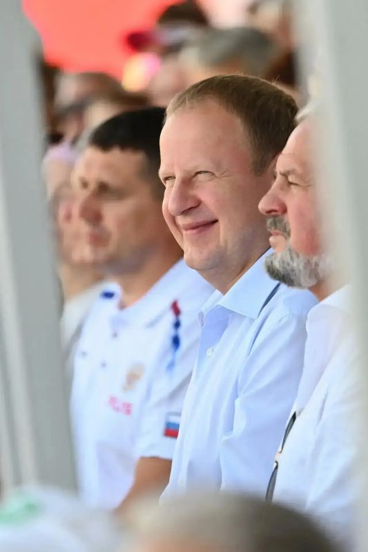 Губернатор Алтайского края Виктор Томенко приветствовал участников Международных соревнований «Алтайская регата Губернатор Алтайского края Виктор Томенко приветствовал участников Международных соревнований «Алтайская регата