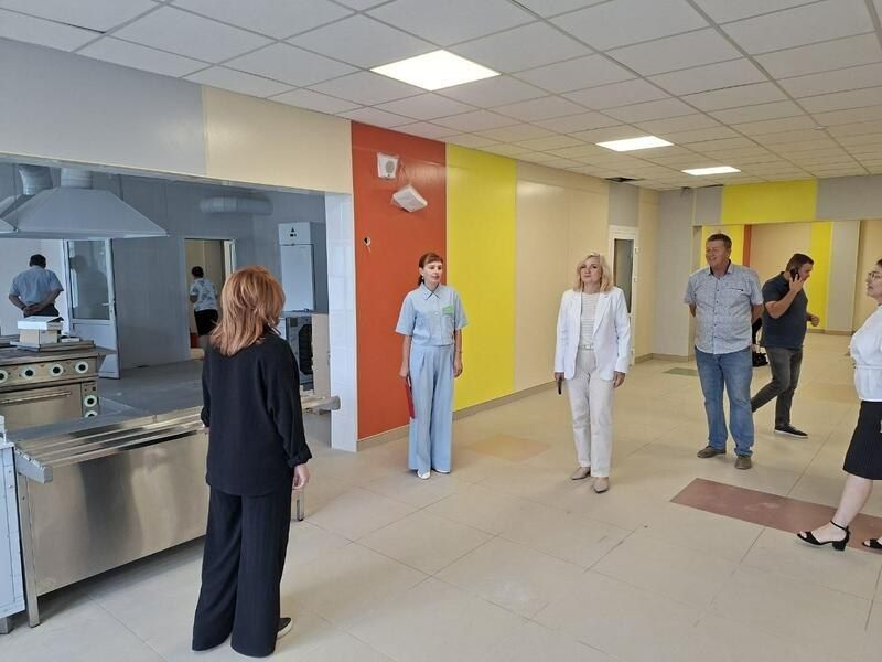 алтайском городе Заринске подходит к финалу капитальный ремонт сразу двух школ — №2 и №15 алтайском городе Заринске подходит к финалу капитальный ремонт сразу двух школ — №2 и №15
