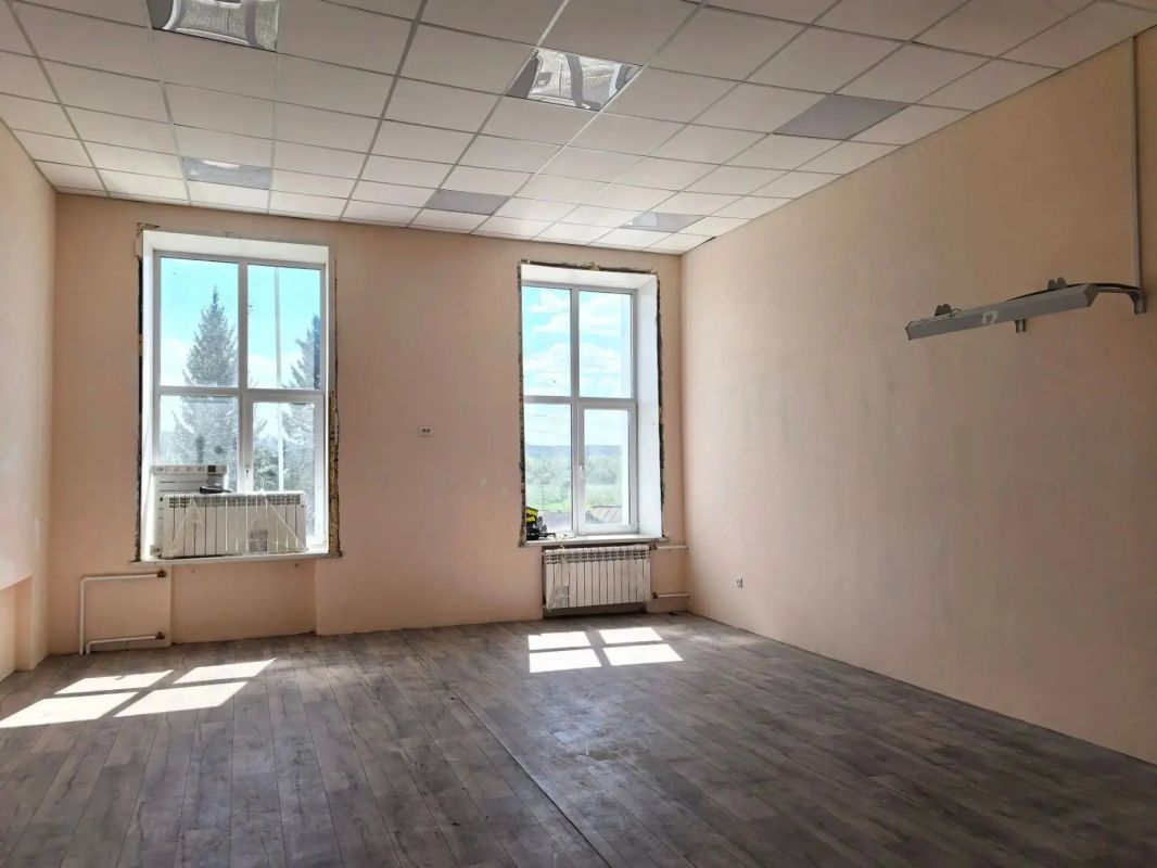 В Тальменском районе к началу нового учебного года завершается капитальный ремонт школы в селе Анисимово