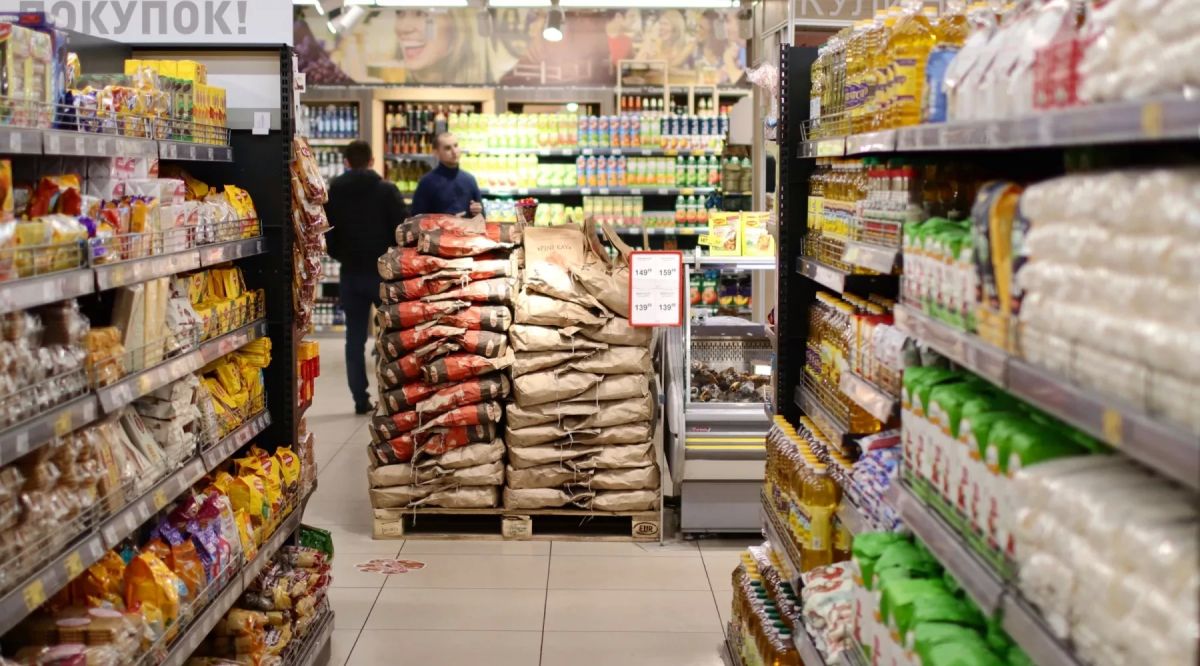 С 1 января 2027 года власти начнут отслеживать повышение стоимости продуктов
