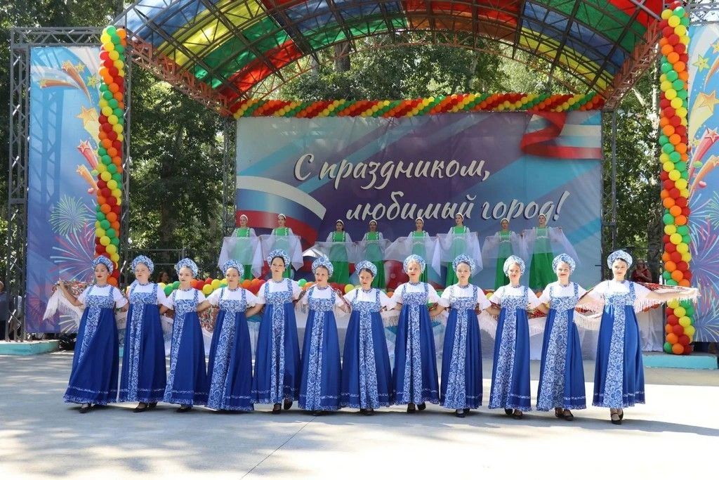 Змеиногорск отметил 290-летие Змеиногорск отметил 290-летие