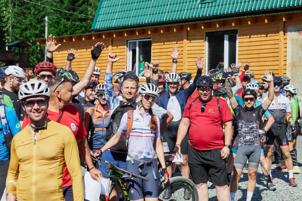 85-километровый кросскантри веломарафон "Таежная трасса" прошел 15 августа в Алтайском крае 85-километровый кросскантри веломарафон "Таежная трасса" прошел 15 августа в Алтайском крае