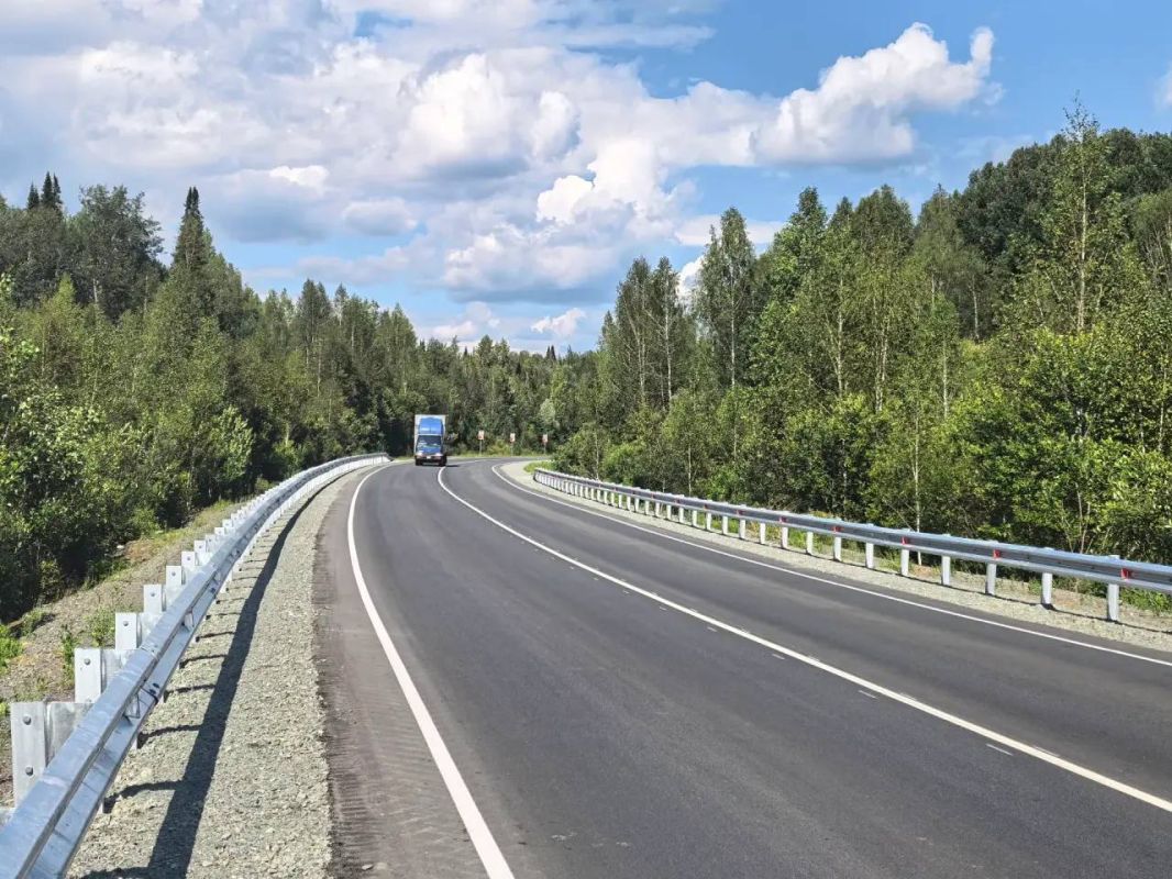 На трассе Алтай – Кузбасс досрочно отремонтировали 7 км дороги На трассе Алтай – Кузбасс досрочно отремонтировали 7 км дороги