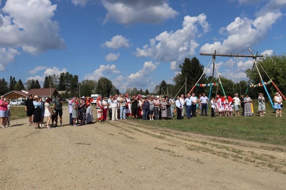 В Залесовском округе в седьмой раз прошел фестиваль «Вастома Ялгат» В Залесовском округе в седьмой раз прошел фестиваль «Вастома Ялгат»