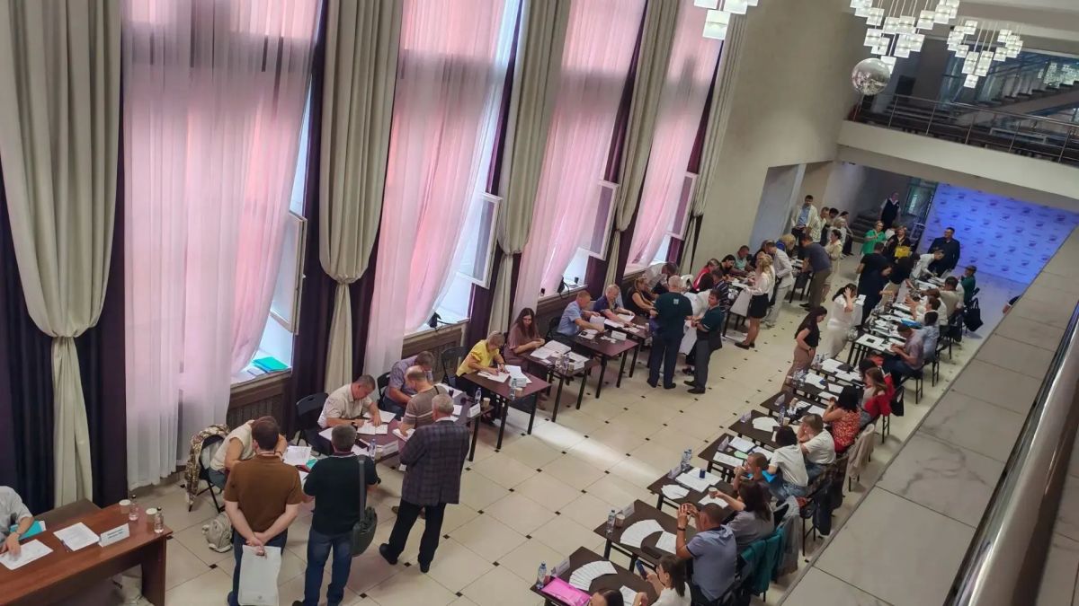 Жеребьевка по распределению эфирного времени и печатных площадей на выборах прошла в Алтайском крае Жеребьевка по распределению эфирного времени и печатных площадей на выборах прошла в Алтайском крае